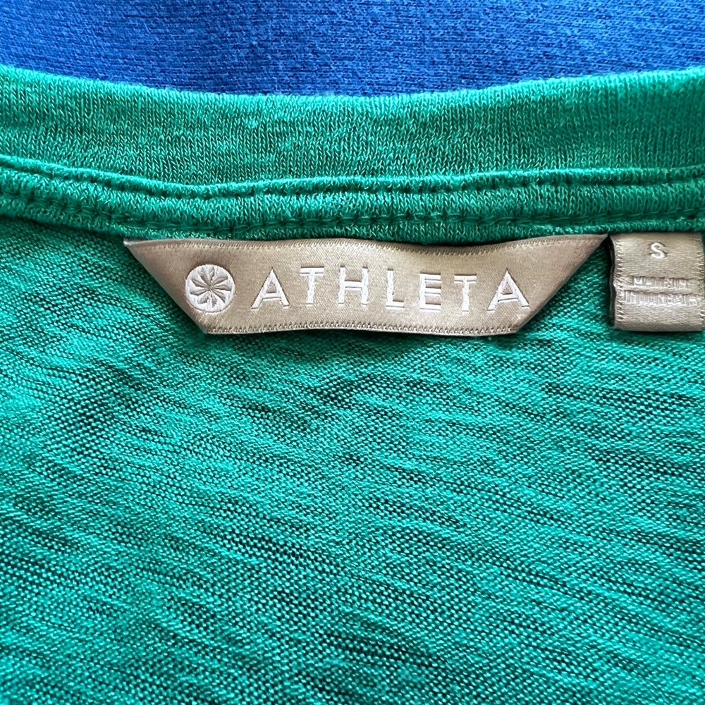 Athleta Sea-Foam Green Breezy Tank